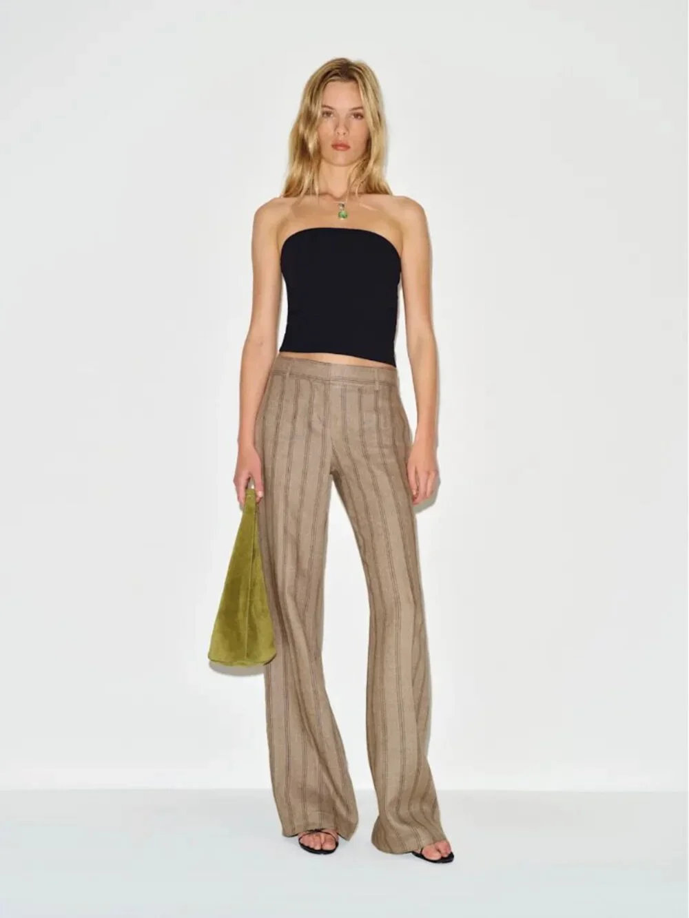 Reformation Gisele Low Rise Linen Short Pant Natural - Size 0P NEVER WORN W/TAGS